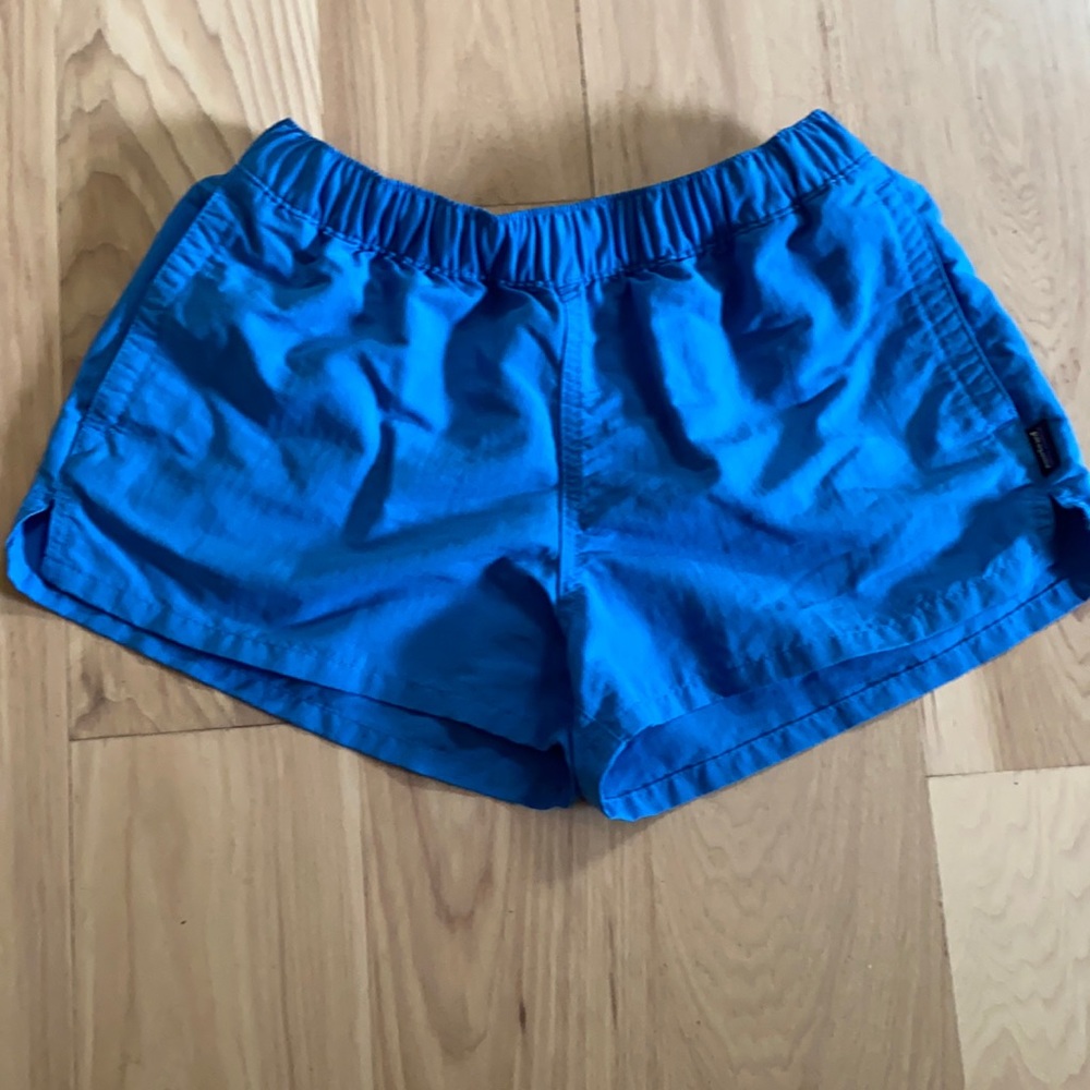 PATAGONIA BARELY BAGGIE SHORTS